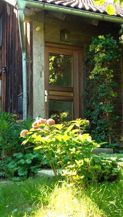 Das Neukirchen Inn Neuburg am Inn Exterior photo